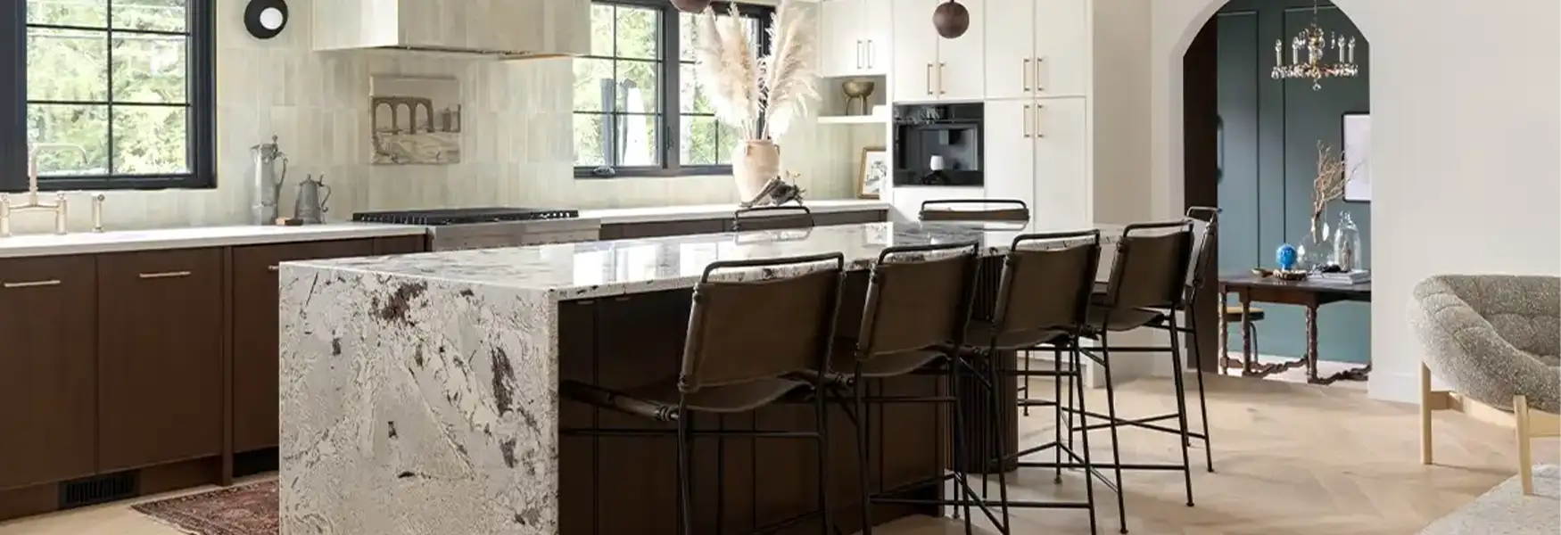 Raheja Juinagar Dining Area